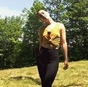 Meet your Posher, Mia